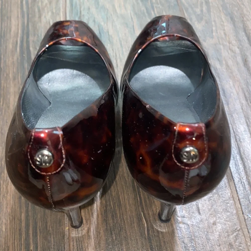 Stuart Weitzman patent leather l brown platform open toe pumps heels size 8.5M